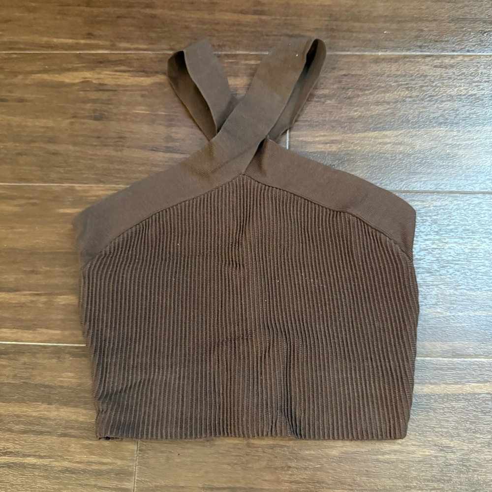 Aritzia Babaton sculpt knit criss cross cropped tank in brown